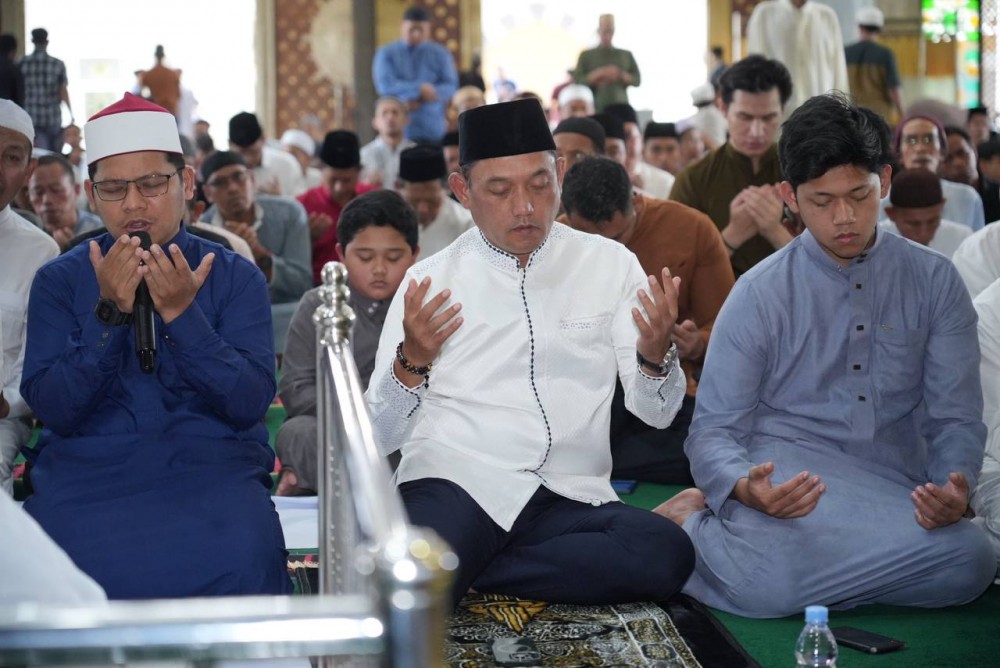 Salat Jumat di Masjid Jami Al-Ma'ruf, Wagub : Alhamdulillah, Iduladha Aman dan Lancar