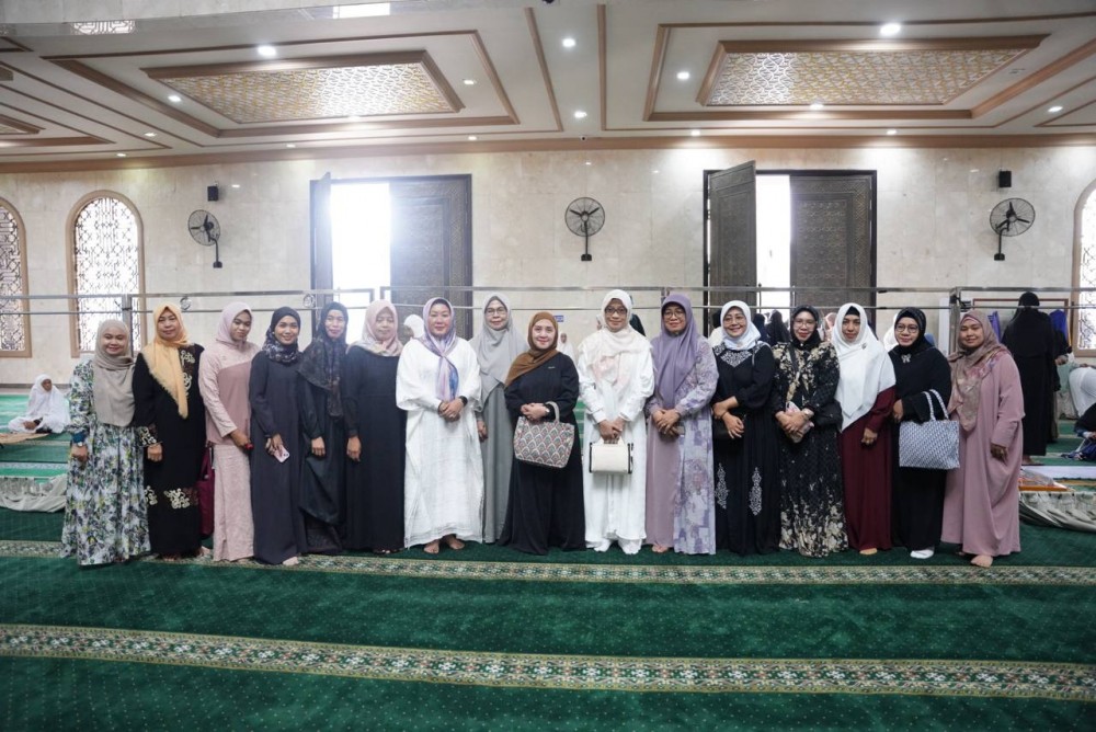 Salat Iduladha di Masjid Nurul Mu'minin Pemprov Kaltim, Sekda Sri: Hikmah Iduladha Pelajaran Penting untuk Ikhlas