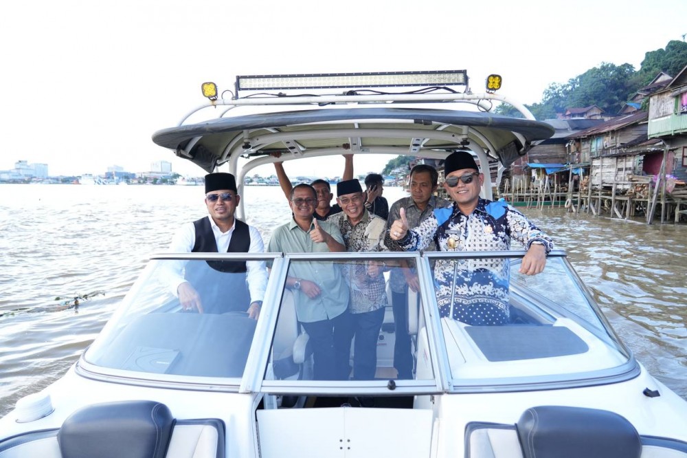 Gubernur Rudy Monitoring Jembatan Mahakam dan Potensi Sungai Mahakam