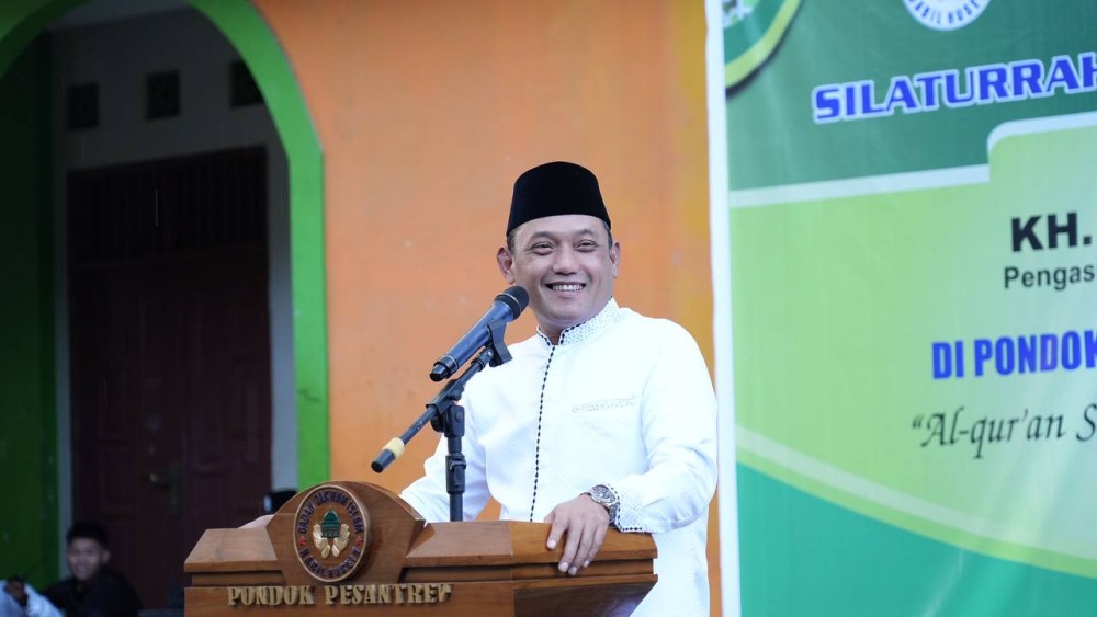 Hadiri Peringatan Nuzulul Qur'an di Ponpes Nabil Husein Samarinda,Wagub Seno: Al-Qur'an Pedoman Utama Dalam Kehidupan