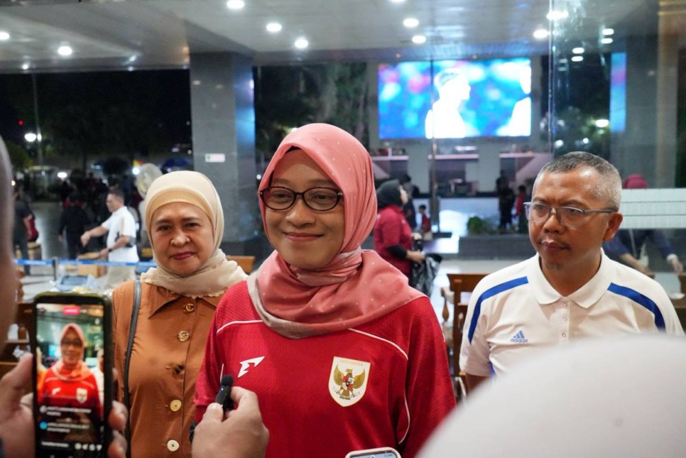 Ratusan Masyarakat Nobar di Kantor Gubernur, Sekda: Meski Belum Juara, Tetap Semangat Dukung Timnas