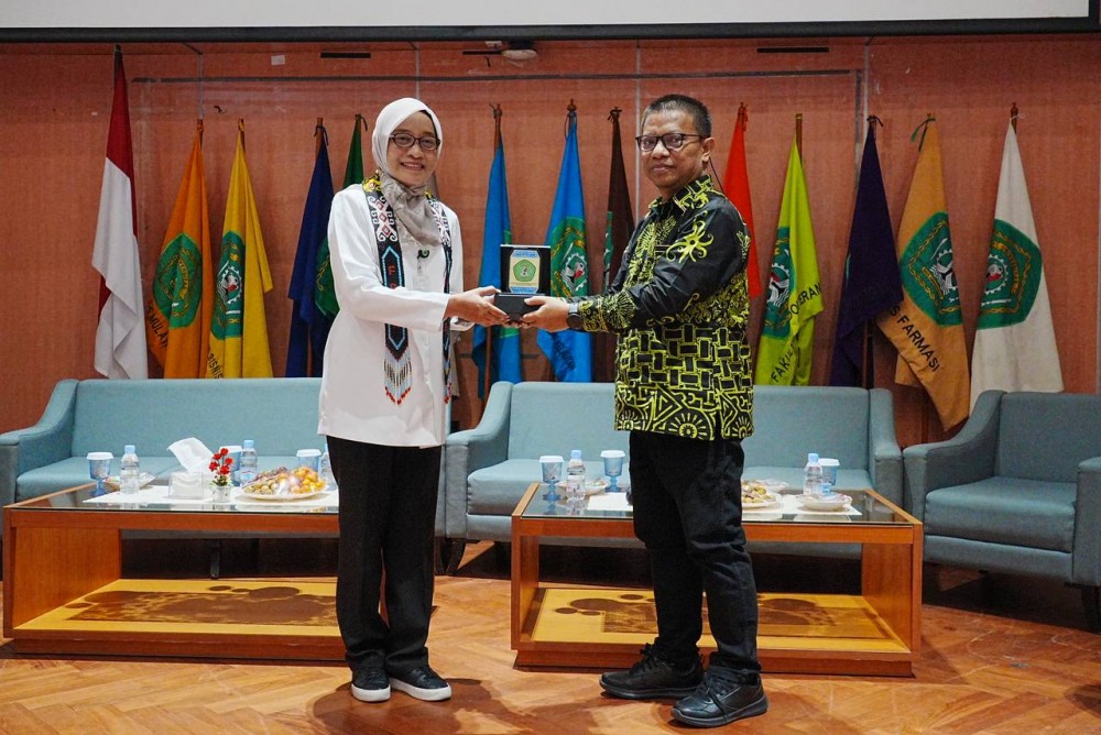 Marfish Seminar Series Danau Kakaban. Sekda Sri : Ekowisata, Identitas Wisata Kaltim