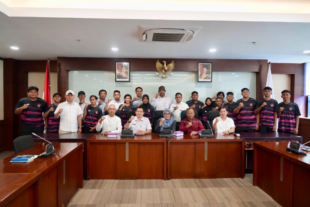 Tiga Atlet SKOI Kaltim Wakili Indonesia ke ASEAN School Games 2025, Sekda Sri: Jaga Fisik dan Mental