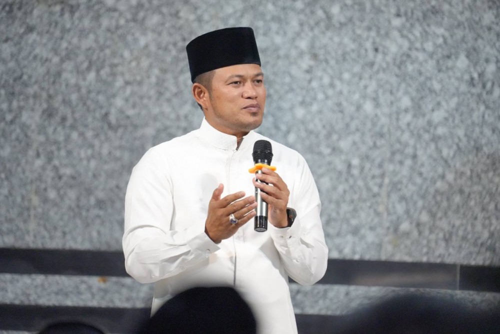 Salat Subuh Berjamaah di Masjid Ad Dakwah Muhammadiyah, Gubernur Rudy: Muhammadiyah Mitra Strategis dalam Pembangunan Pendidikan