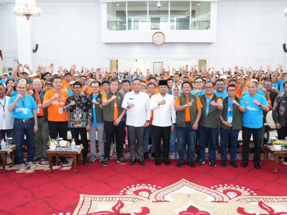 Perayaan HUT ke 53 REI, Gubernur Harum : Kaltim Terbuka Peluang Pengembang Perumahan
