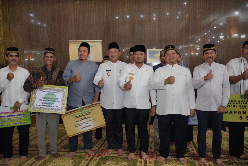Safari Ramadan di Penajam Paser Utara. Wagub Seno : Percepat Bangun Infrastruktur Untuk Akses Masyarakat