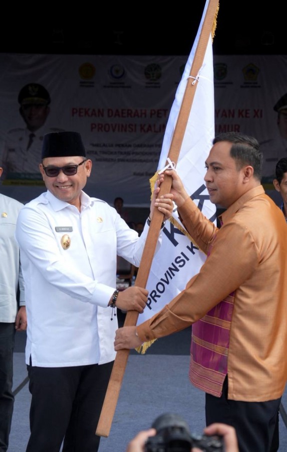 PEDA ke XI Petani Nelayan Kubar Resmi Ditutup, Wagub Seno : Semangat Petani Nelayan Terus Berkobar